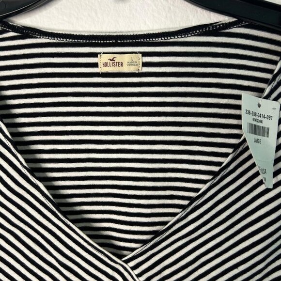 Striped Surplice Cutout Crop Top - Picture 4 of 4